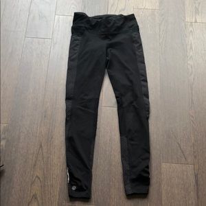 Black long Athleta leggings with pockets